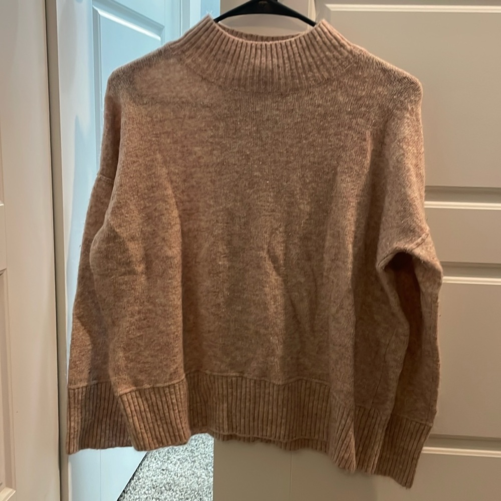 Women’s sweater
